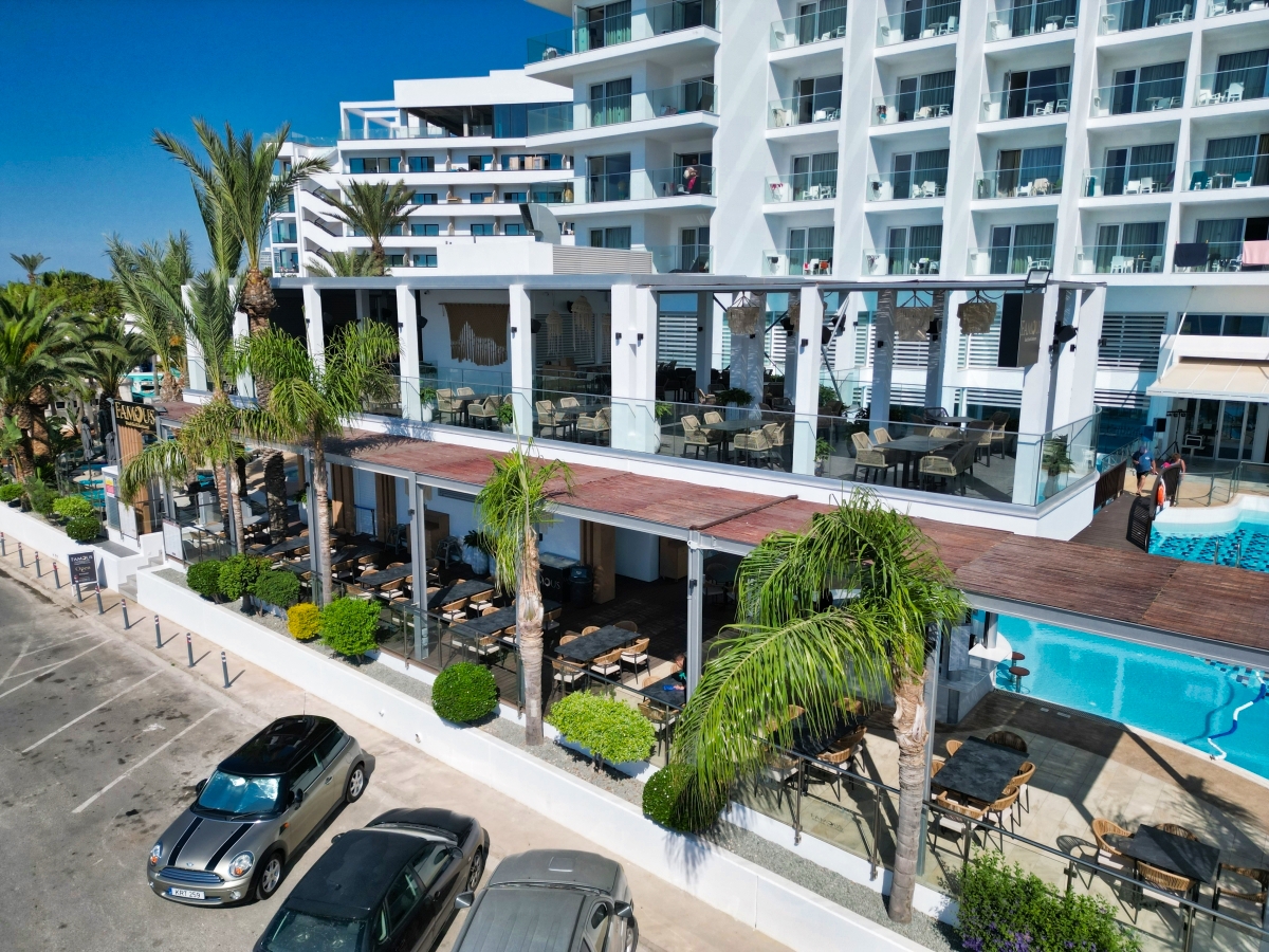 Vassos Nissi Plage hotel restoran.jpg
