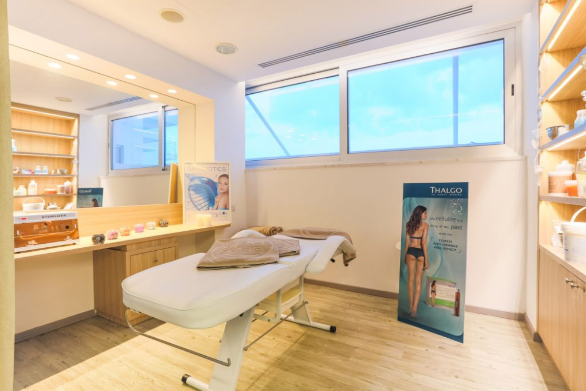 Vassos Nissi Plage hotel spa.jpg