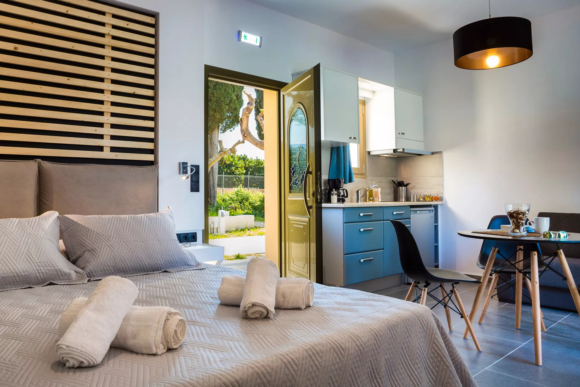 Cypress Garden Villas smeštaj.jpg