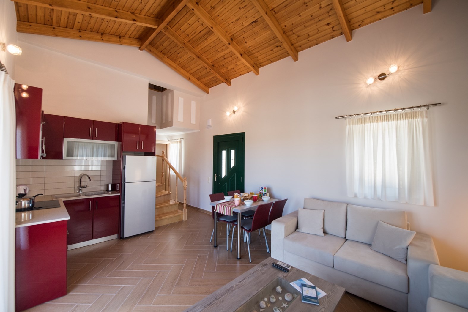 Lefkogea Villas & Apartments trpezarija 1.jpg