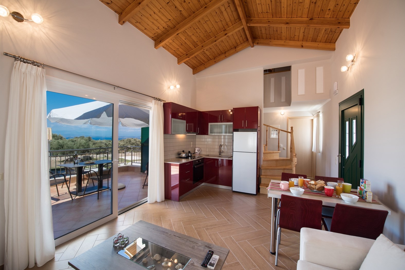 Lefkogea Villas & Apartments trpezarija.jpg