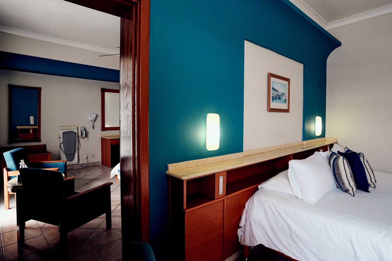 Paradise Bay Resort-Povezana soba.jpg