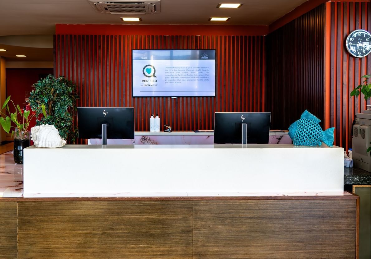 Labranda Riviera Hotel and Spa-Recepcija.jpg