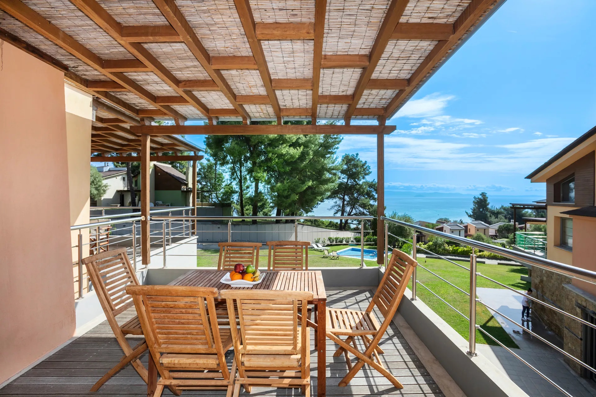 Beyond Residence-Trosobna vila terasa.jpg