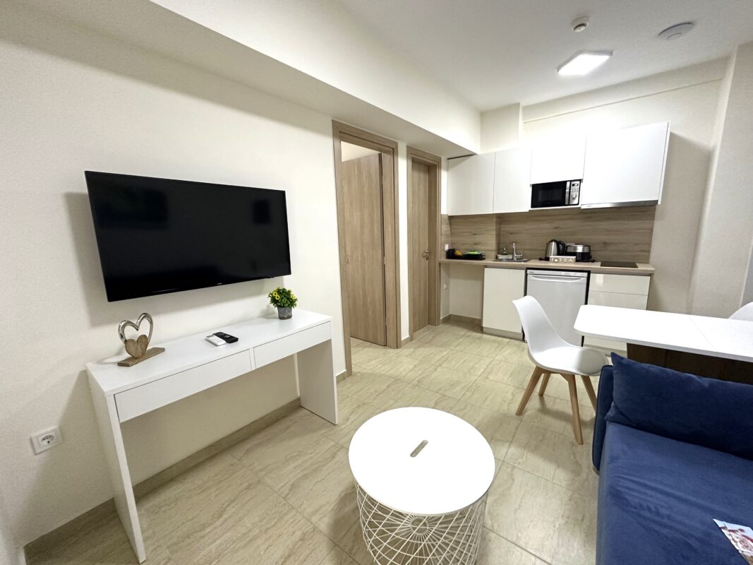 Apartment Navarino-Jednosoban apartman veranda.jpg