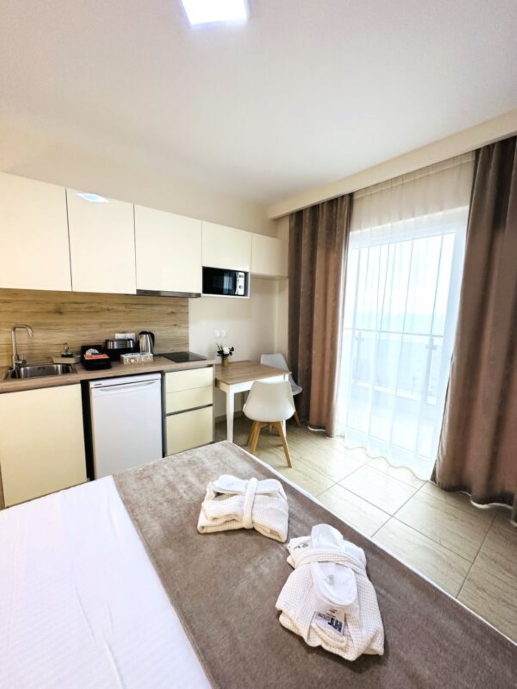 Apartment Navarino-Suite.jpg