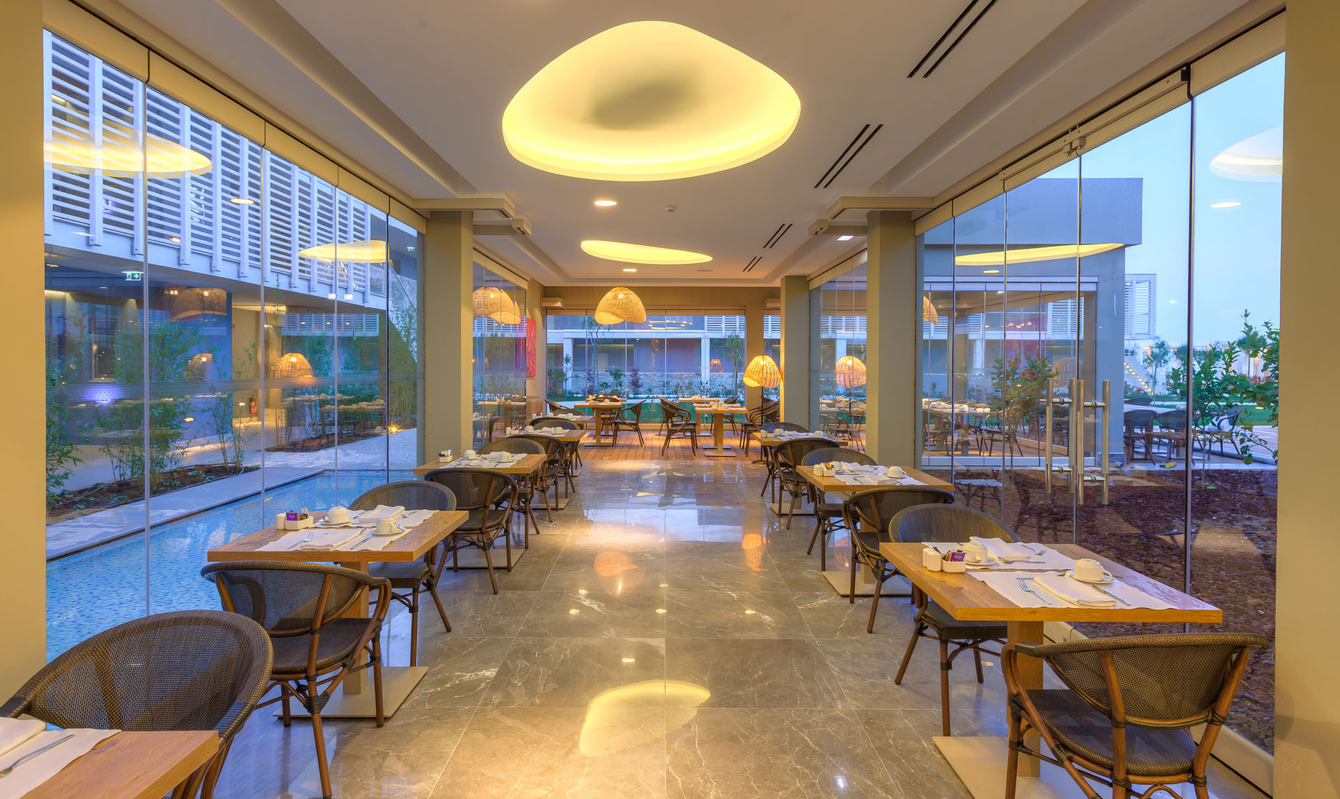 Blue Lagoon Palace-Glavni restoran.jpg