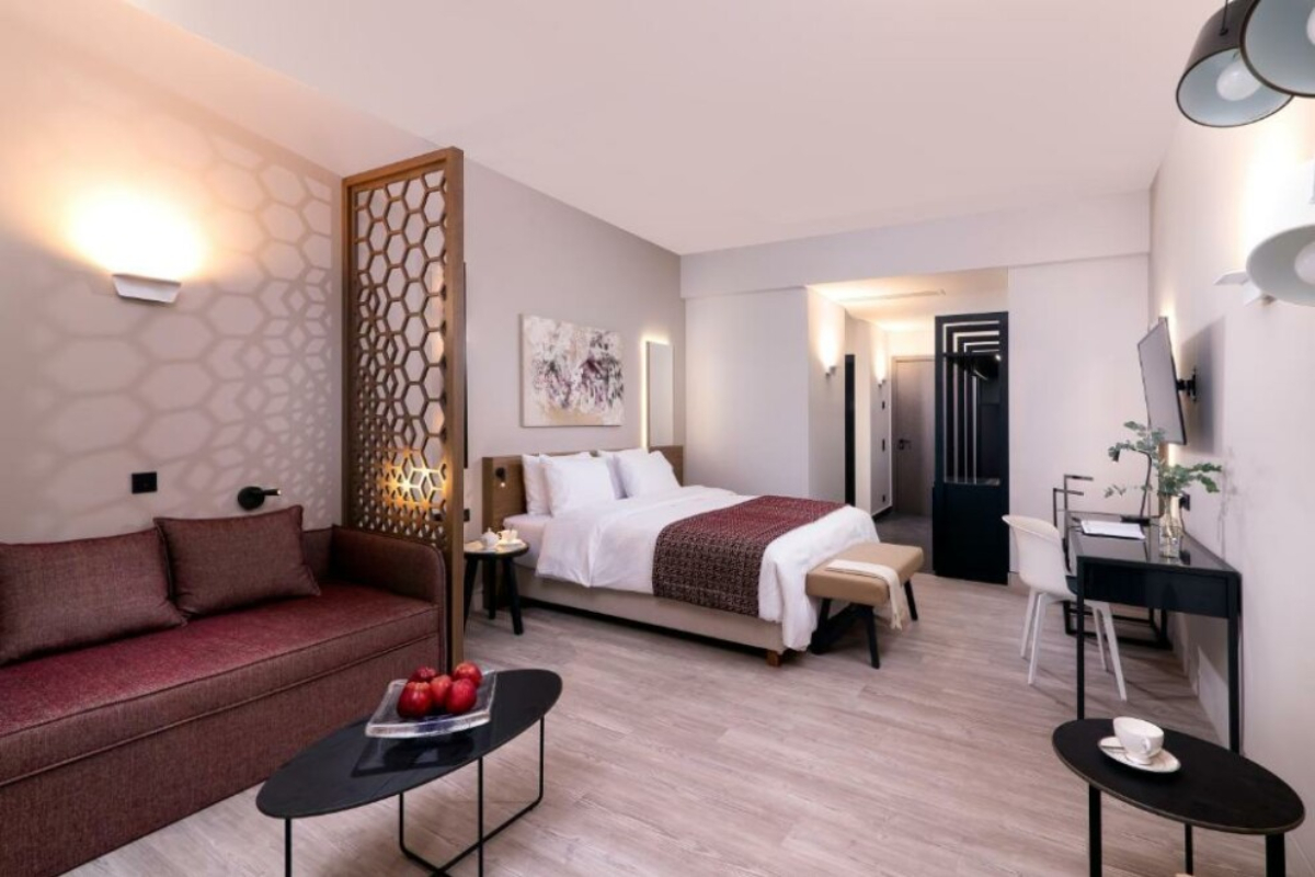 S Hotel Boutique soba hotela.jpg