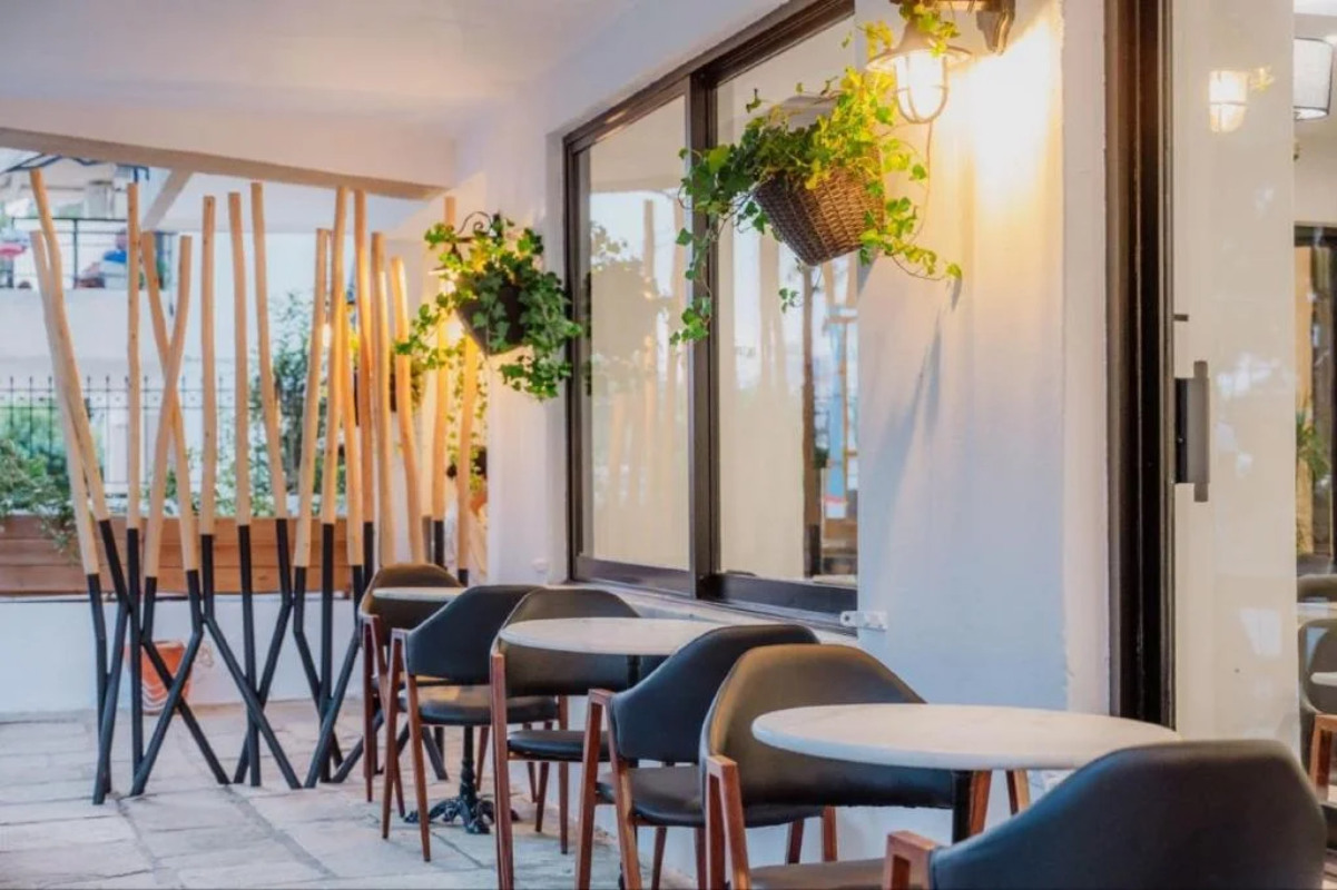 Genesis 51- Korintski Lutraki restoran