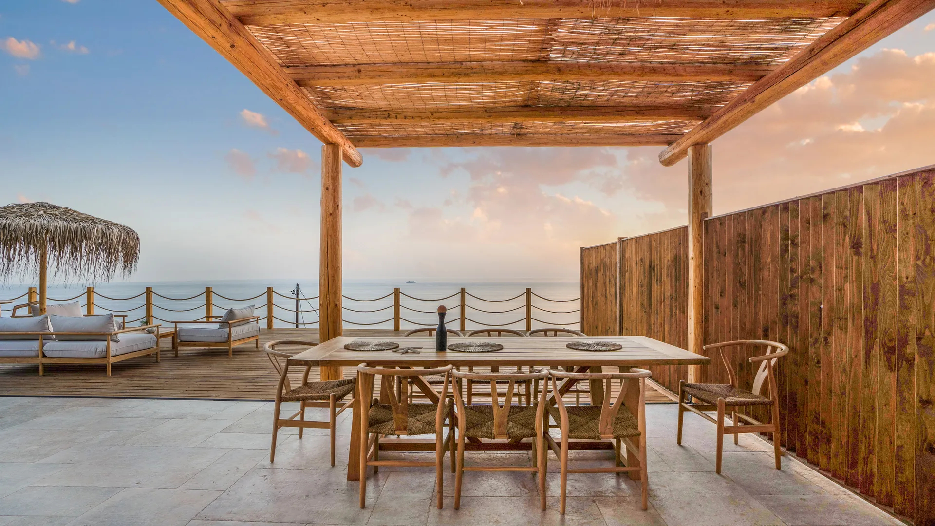 Eunoia Porto Katsiki executive vila terasa.jpg