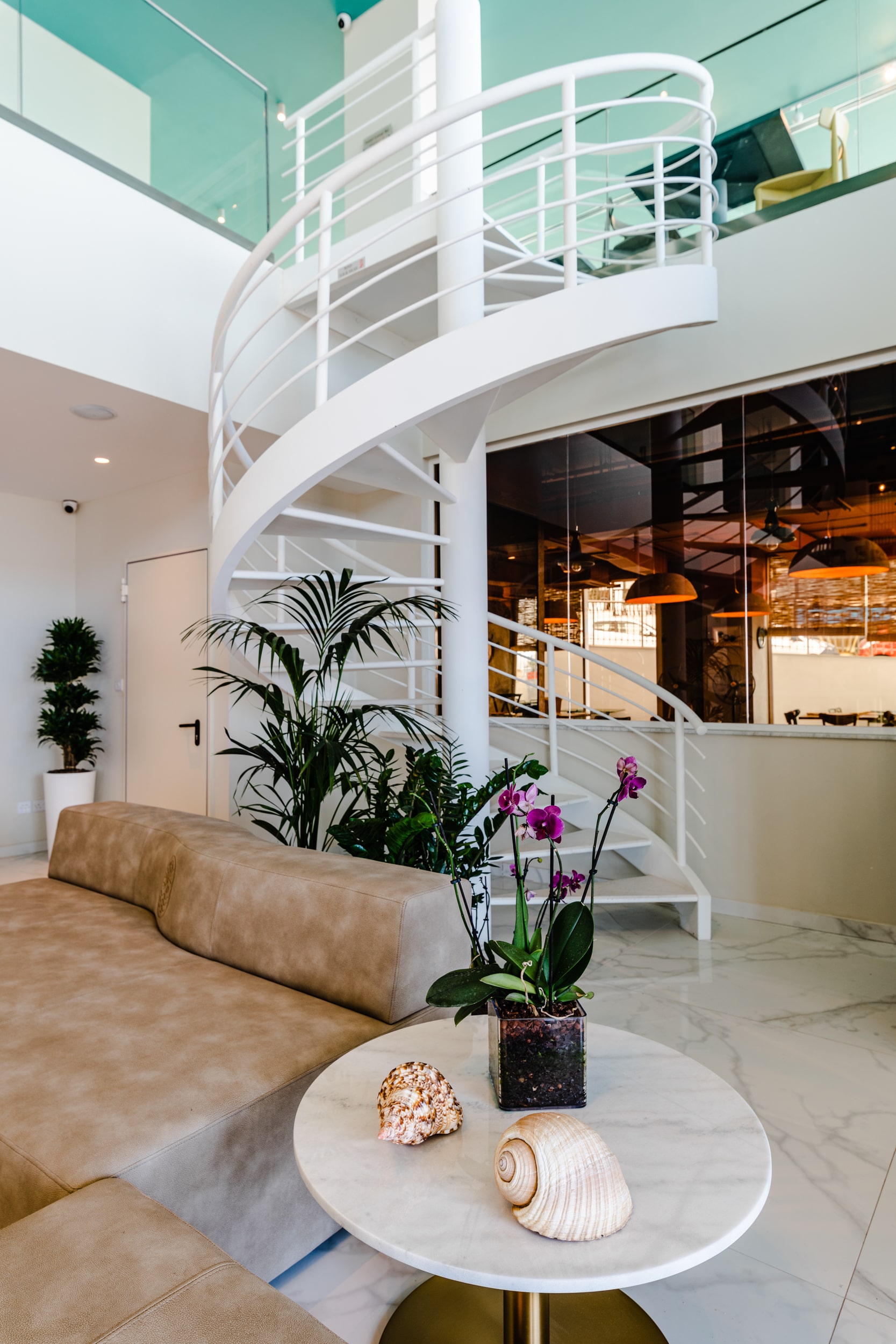 SeaView Hotel-Lobby.jpg