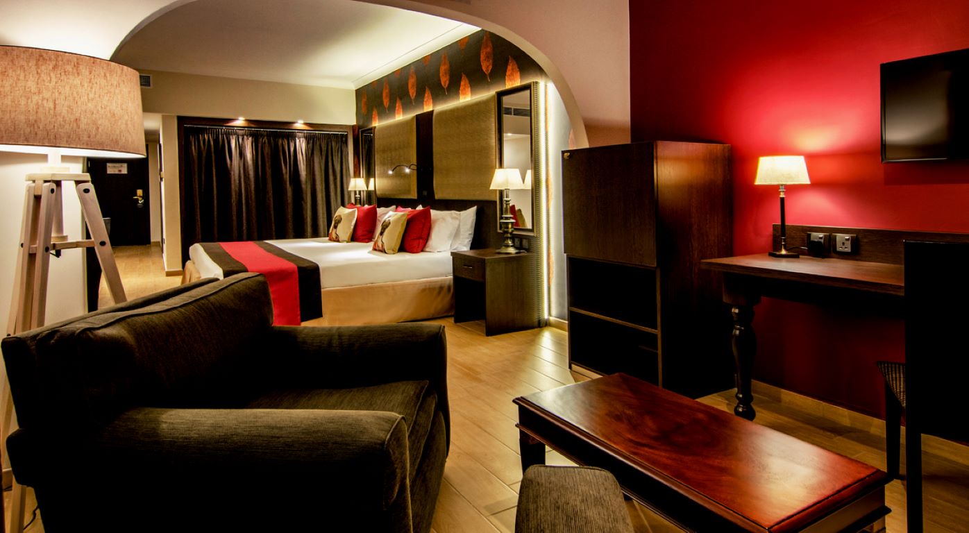 AX The Victoria-Junior suite.jpg