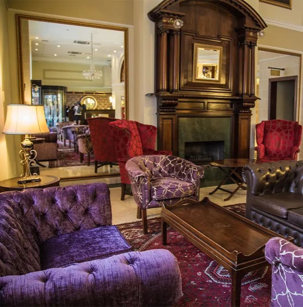 AX The Victoria-Lobby.jpg