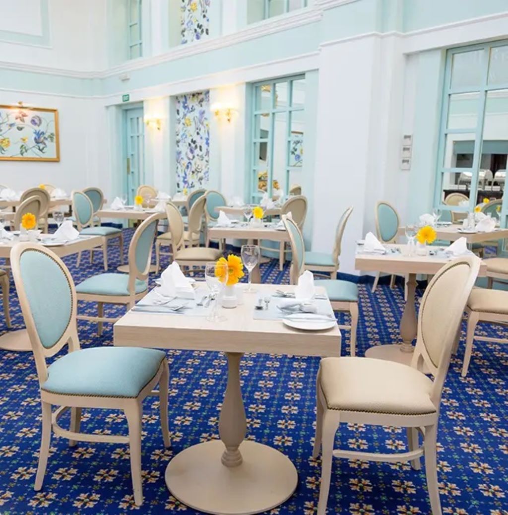 AX The Victoria-Restoran.jpg