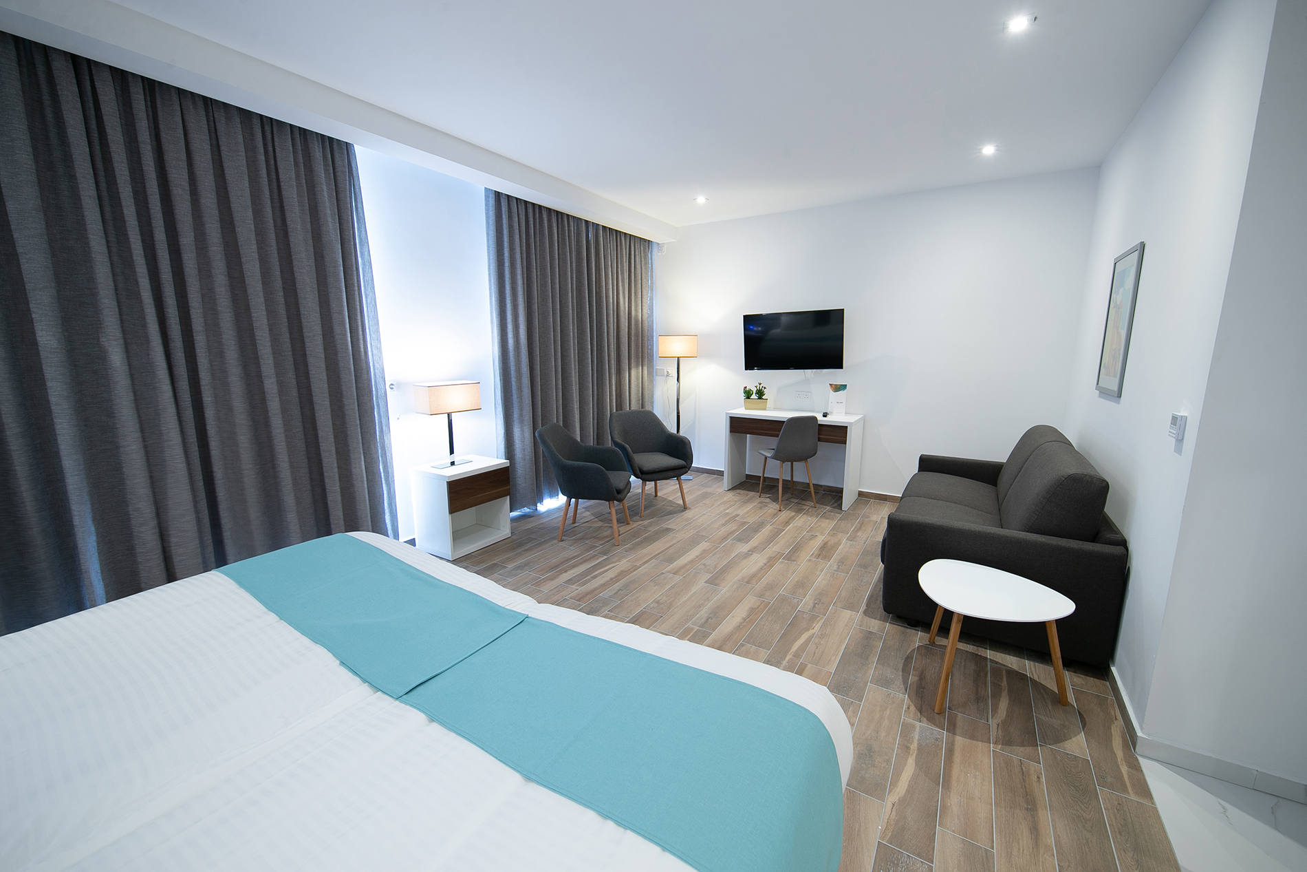 Solana Hotel and Spa-Luyury suite.jpg