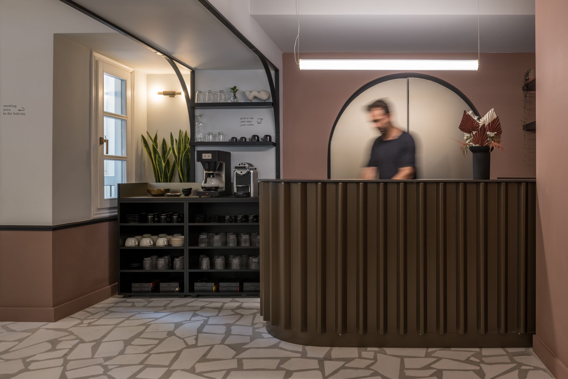 72 AD Suites recepcija.jpg