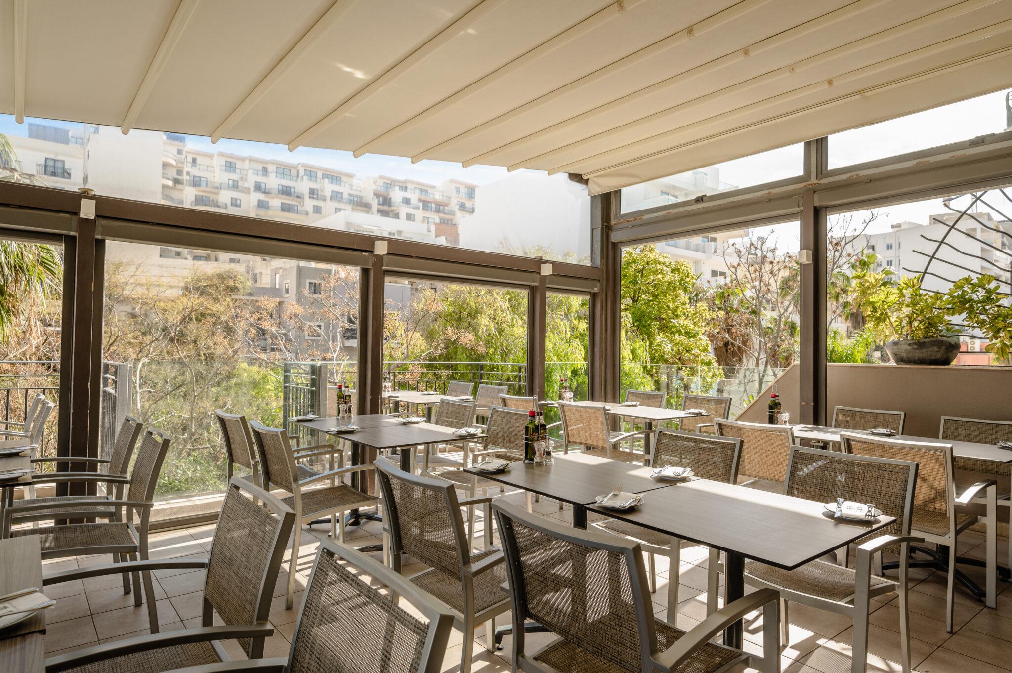 Maritim Antonine Hotel-Picerija.jpg