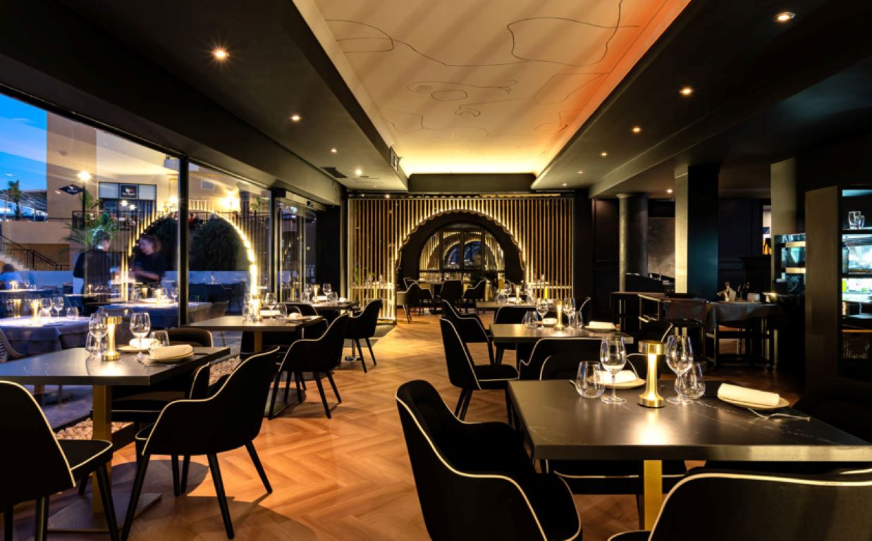 Corinthia St George's Bay-A la carte restoran.jpg