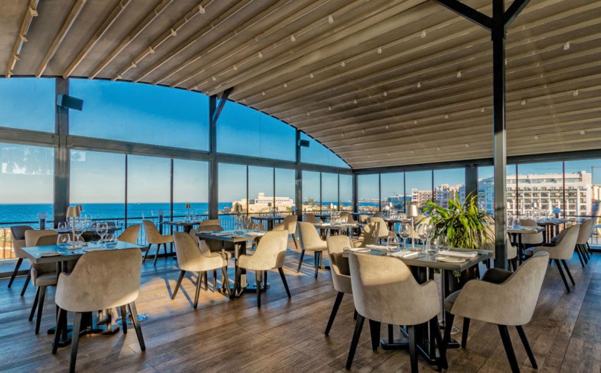 Corinthia St George's Bay-Italijanski restoran.jpg