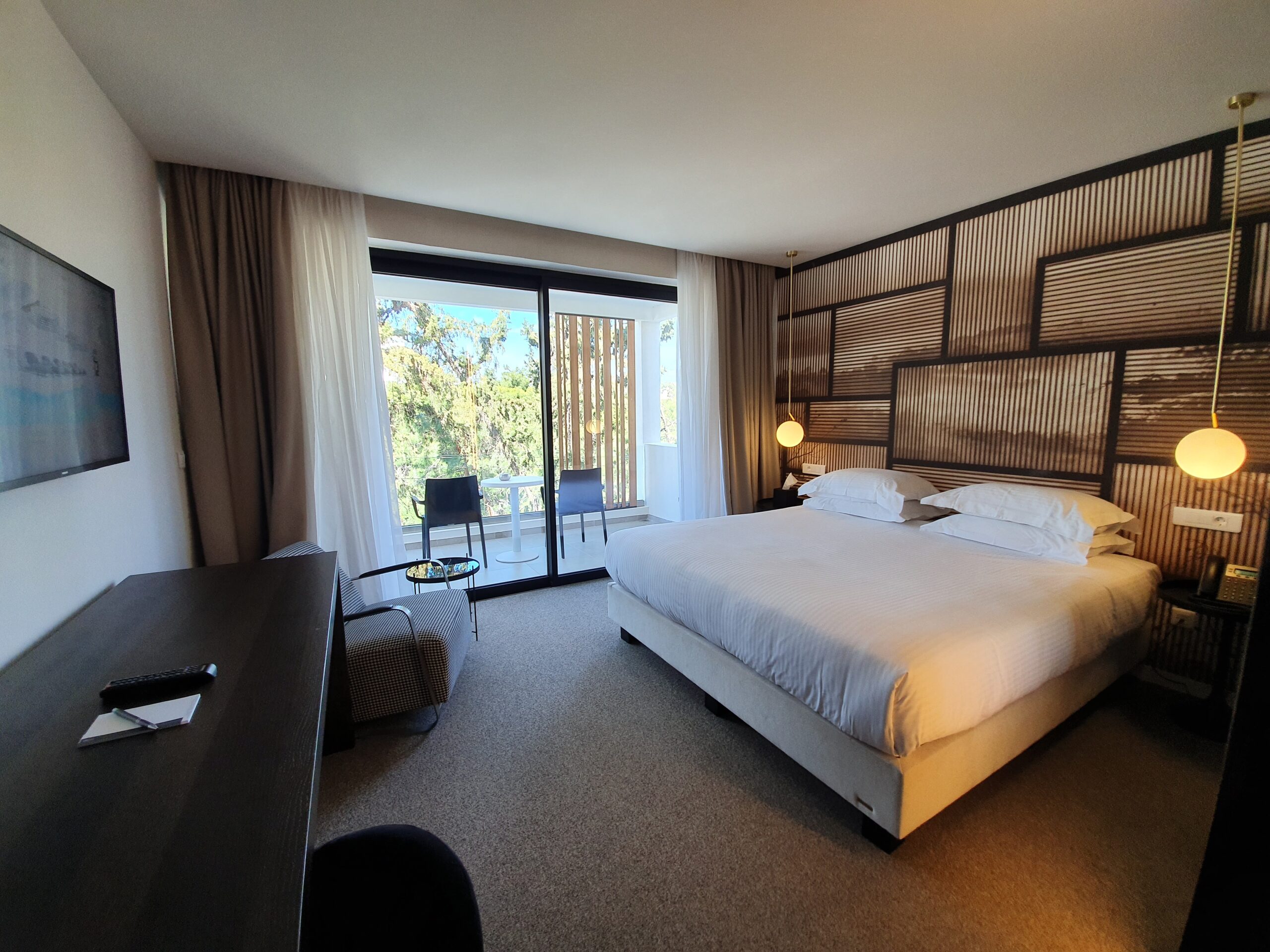Azur Hotel Vouliagmeni spavaća soba