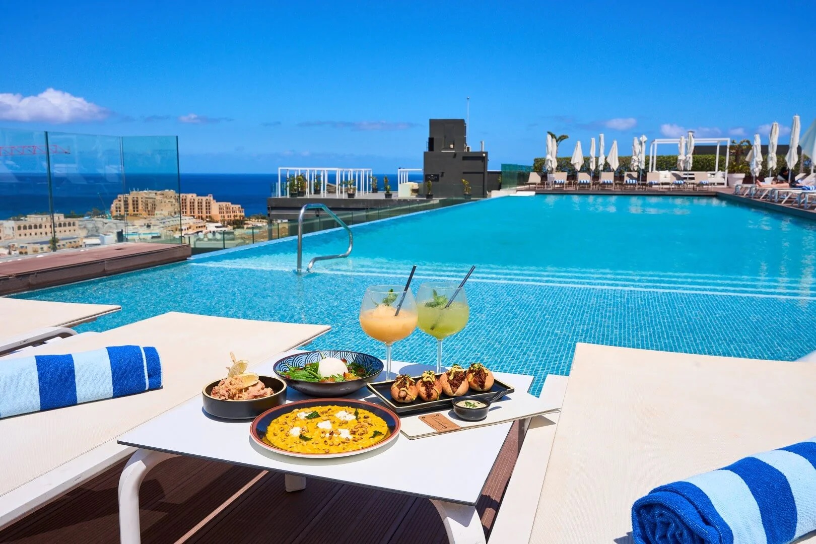 InterContinental Malta-Bazen.jpg
