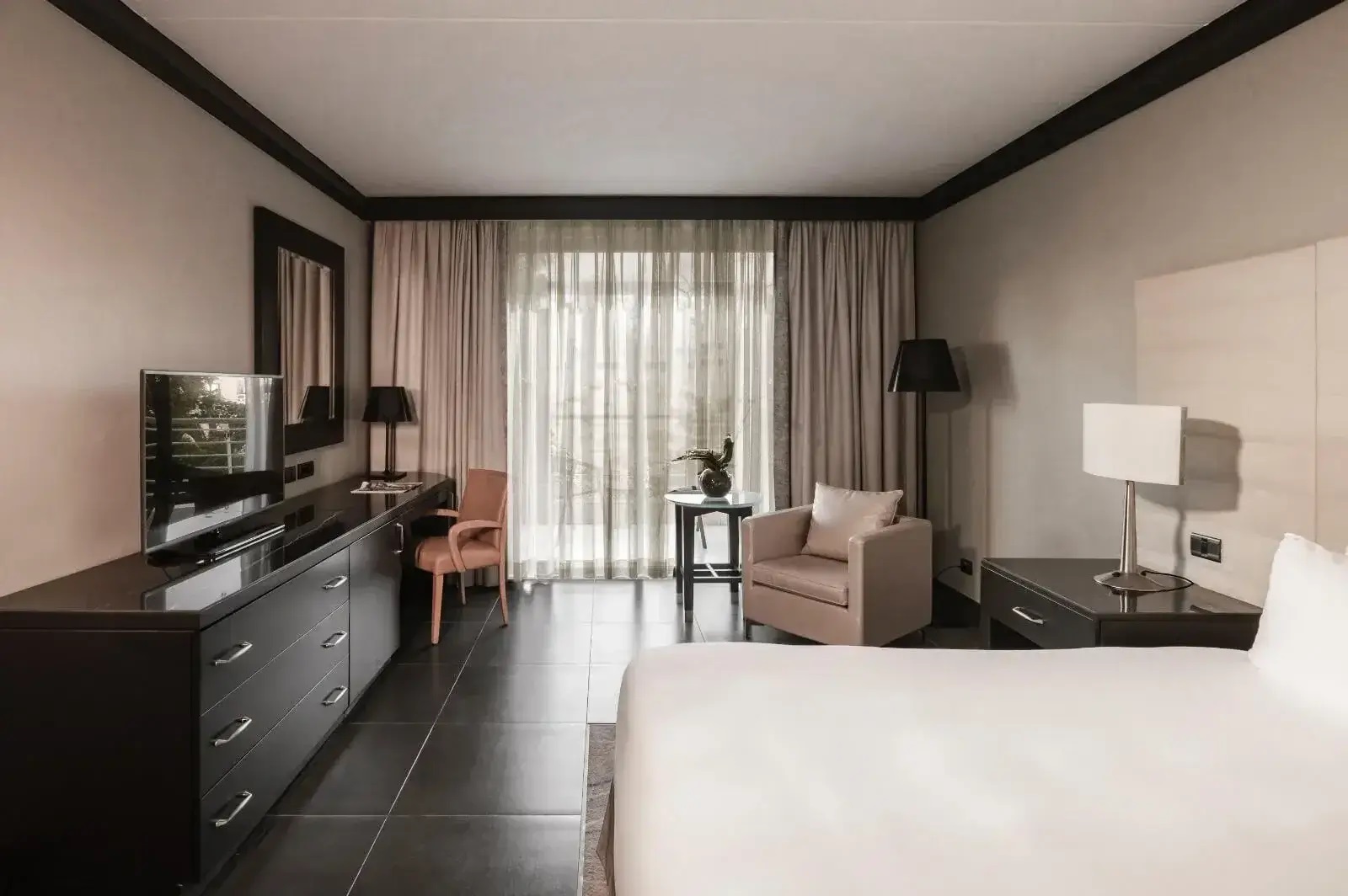 InterContinental Malta-Classic soba.jpg