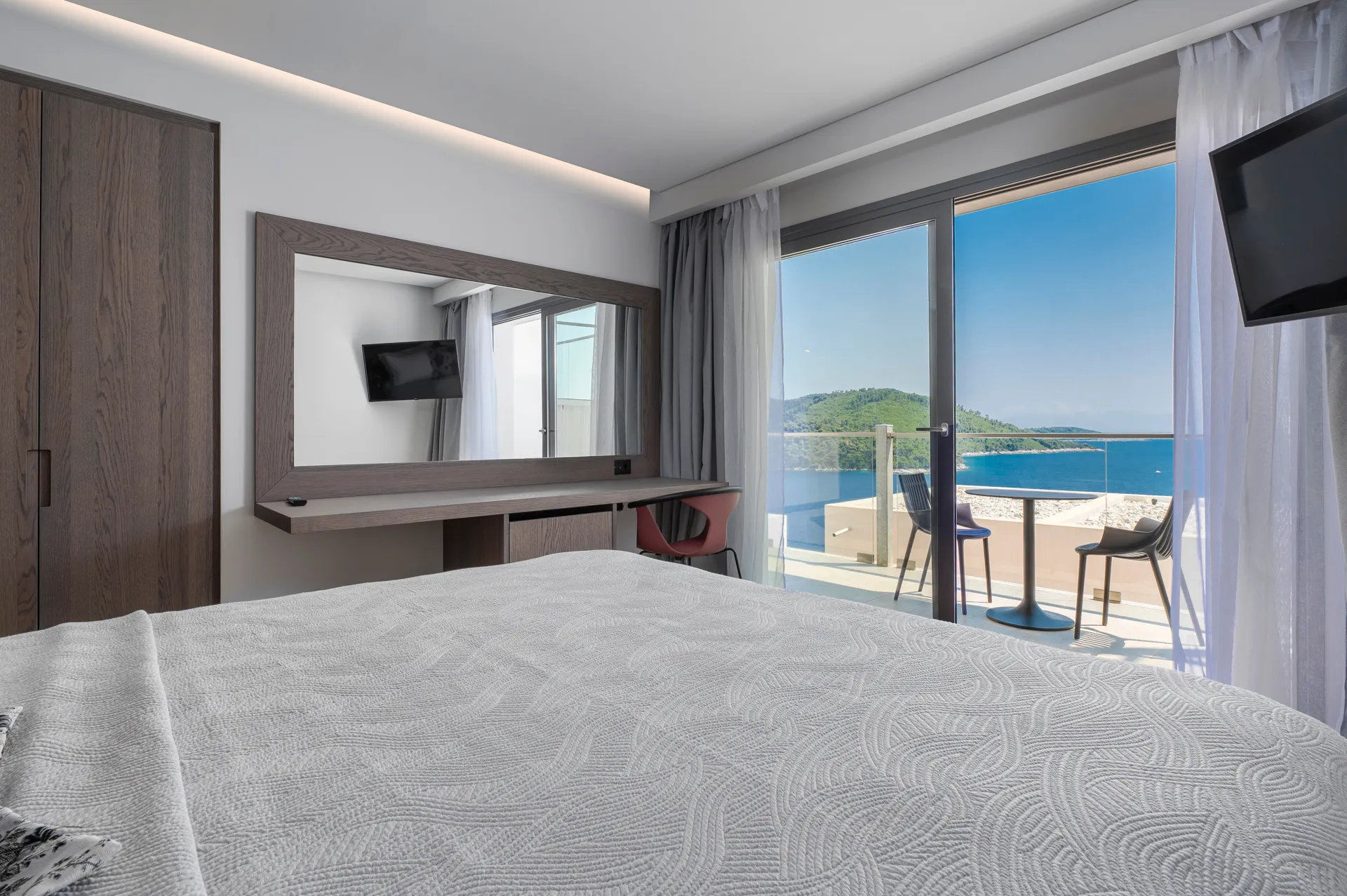 Adrina Grand hotel dvokrevetna soba 1.jpg