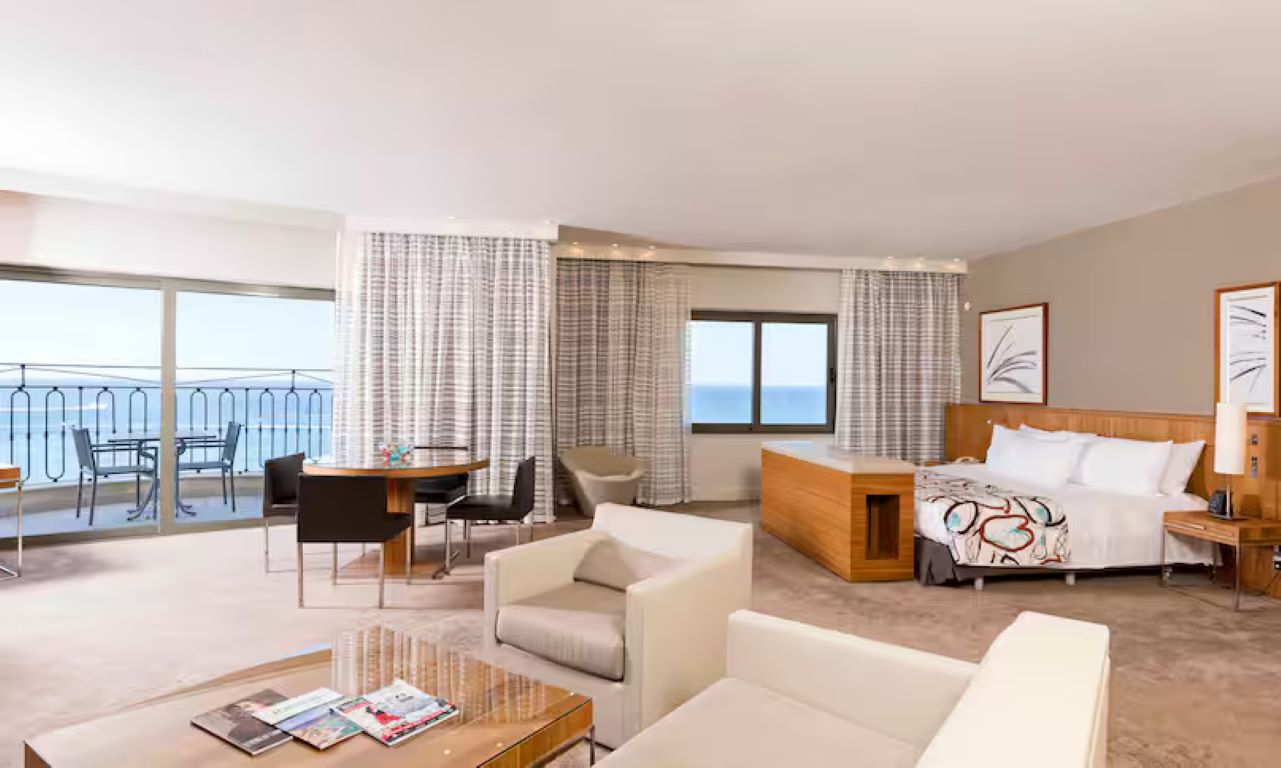 Hilton Malta-Anbassador suite.jpg