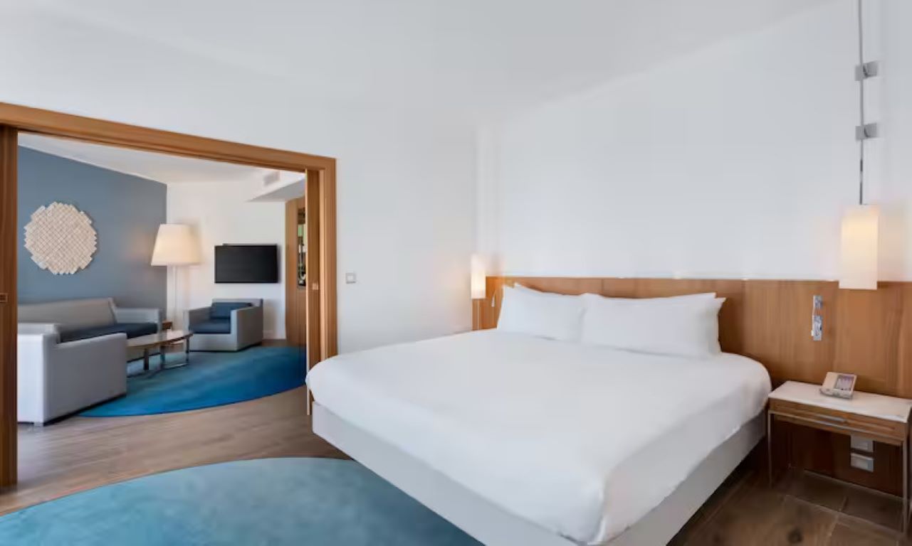 Hilton Malta-Corner suite.jpg