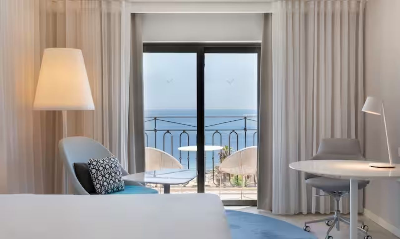Hilton Malta-Executive soba.jpg