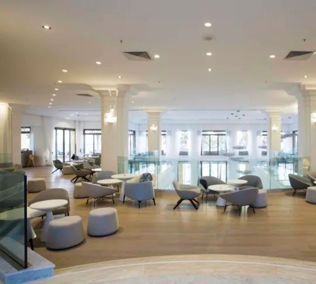 Hilton Malta-Lobby.jpg