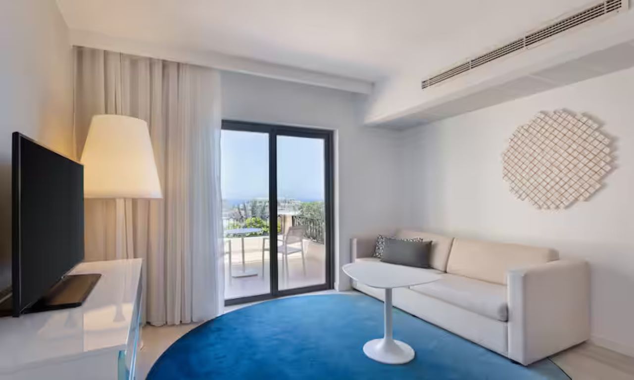 Hilton Malta-Mediterranean suite.jpg