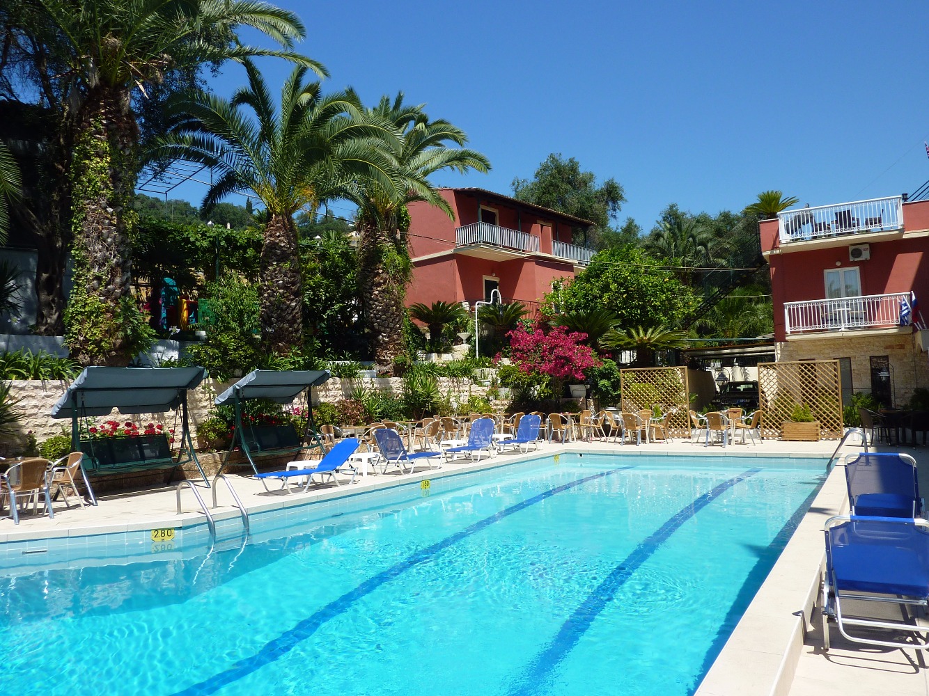 Hotel Oasis Krf bazen.jpg