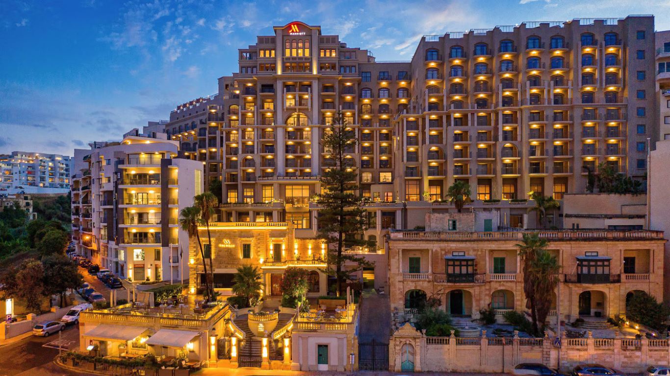 Malta Marriott Resort & Spa-Hotel spolja.jpg