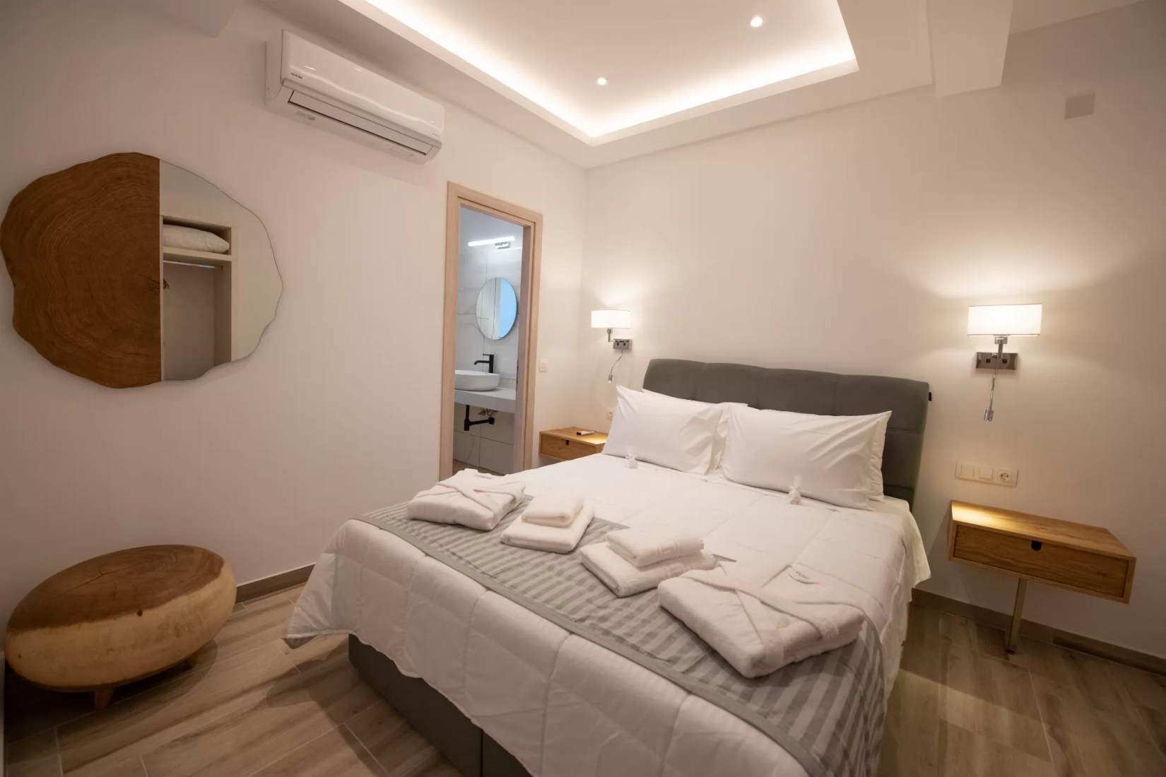 Flisvos Beachfront Apartments superior apartman spavaća soba