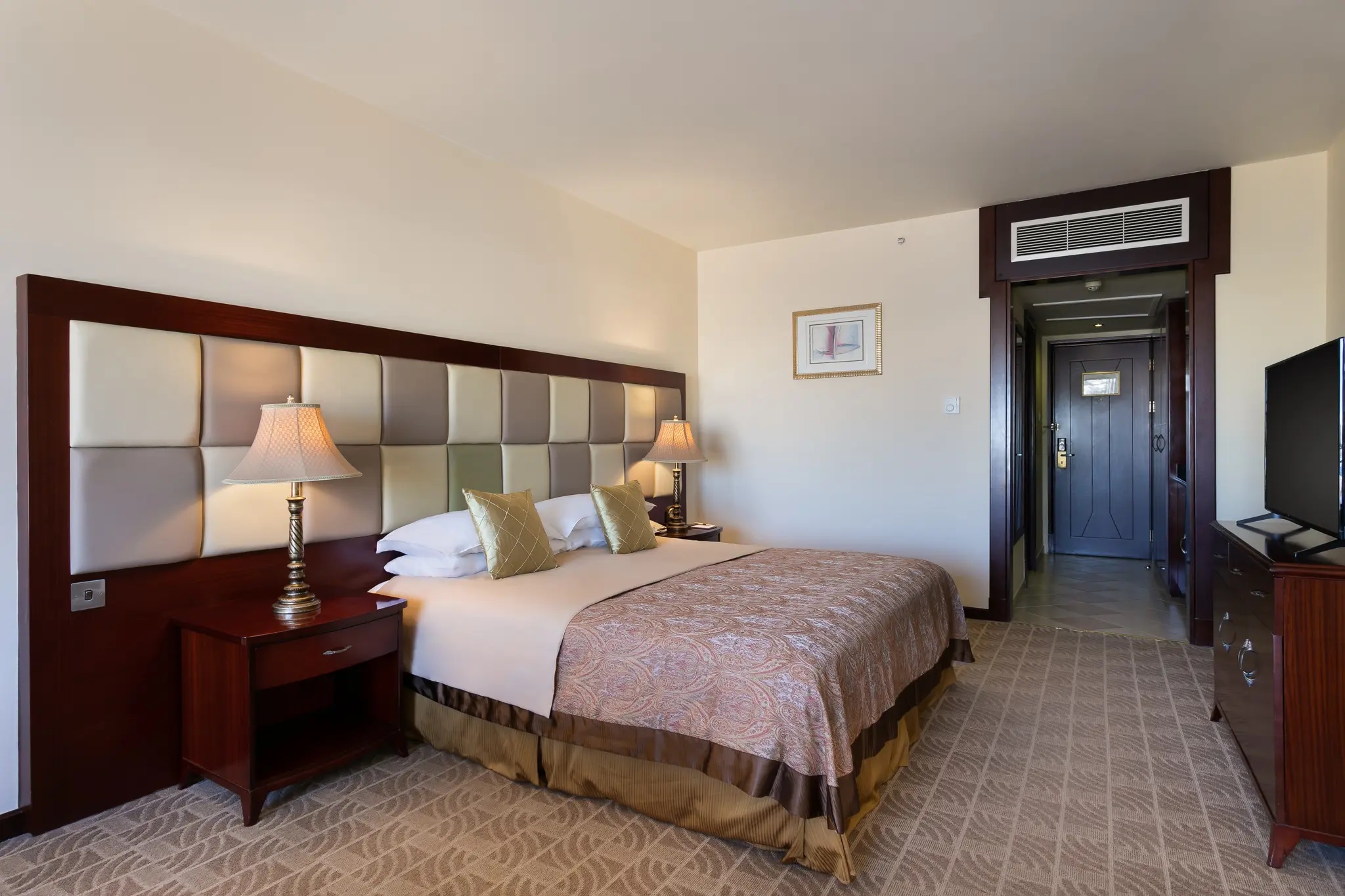 Grand Hotel Excelsior-Classic soba.jpg