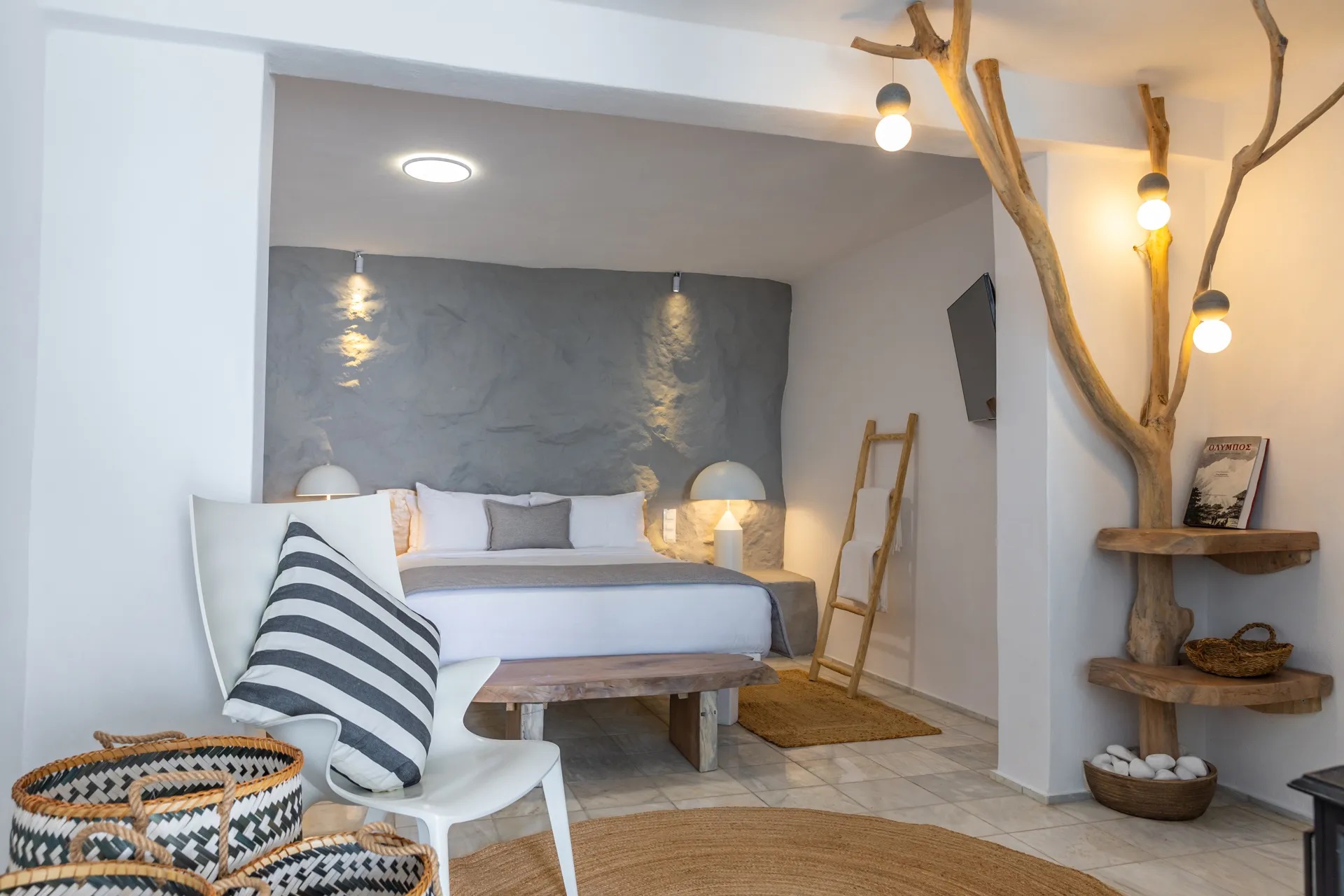 Olympa Suites-Tessera suite.jpg