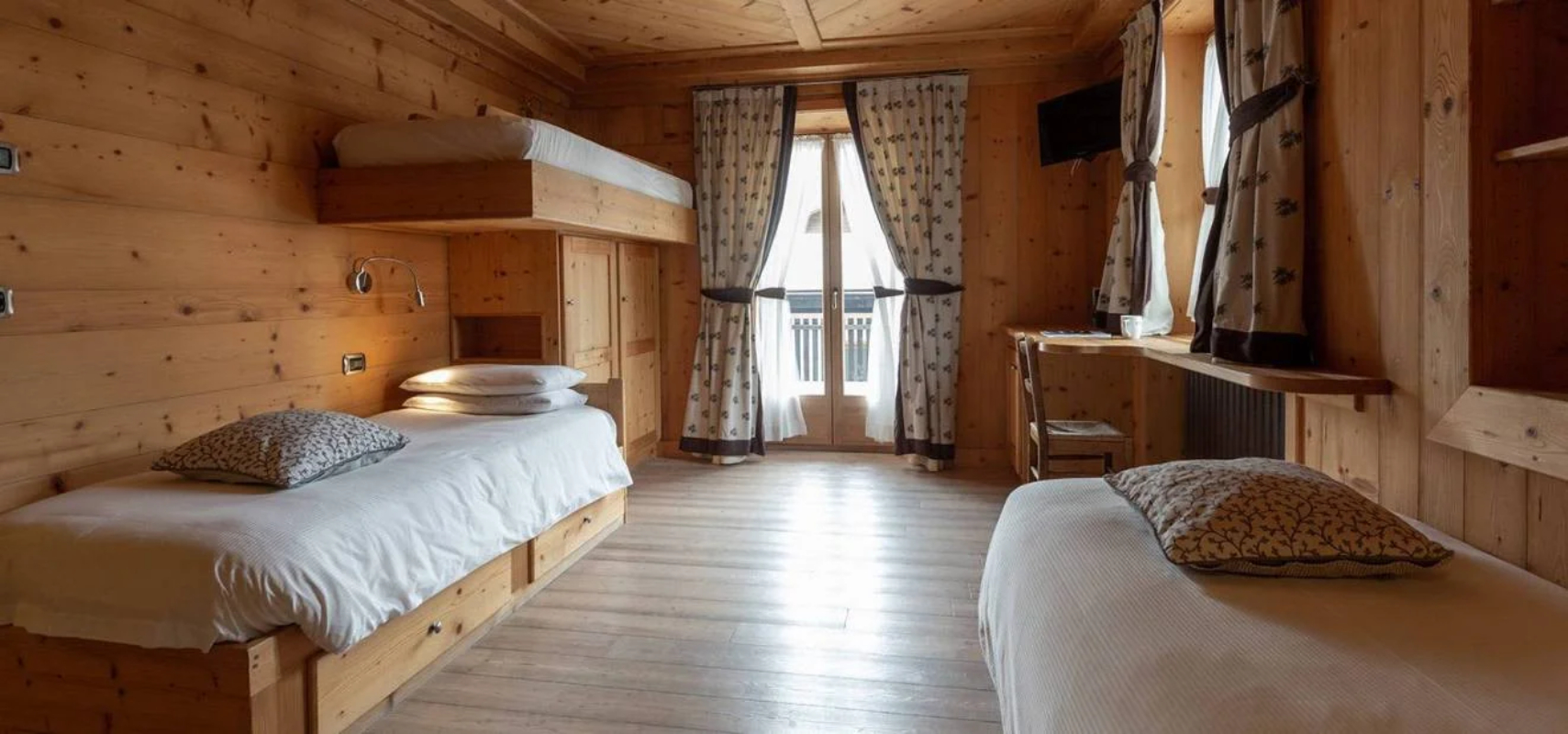 Hotel Funivia superior spavaća soba