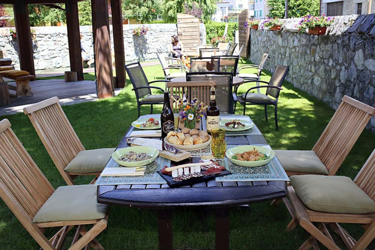 Hotel Baita Dei Pini restoran na otvorenom