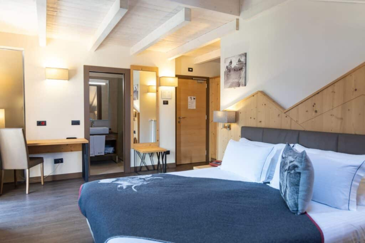 Hotel Olimpia junior spavaća soba