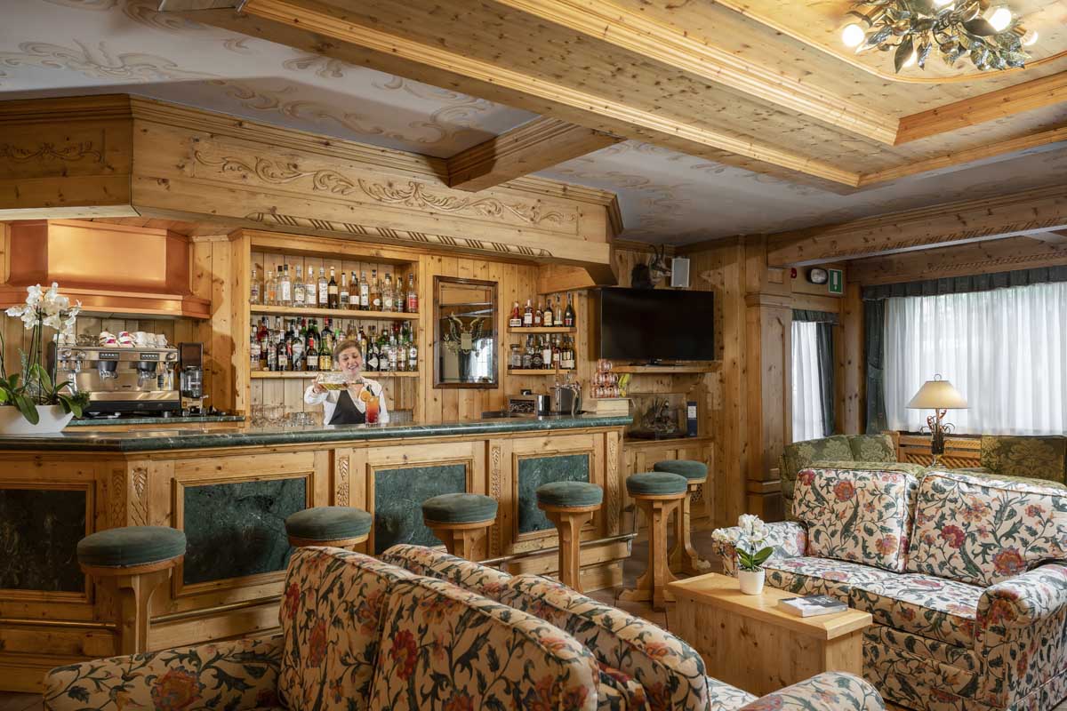 Cristallo Hotel Residence bar
