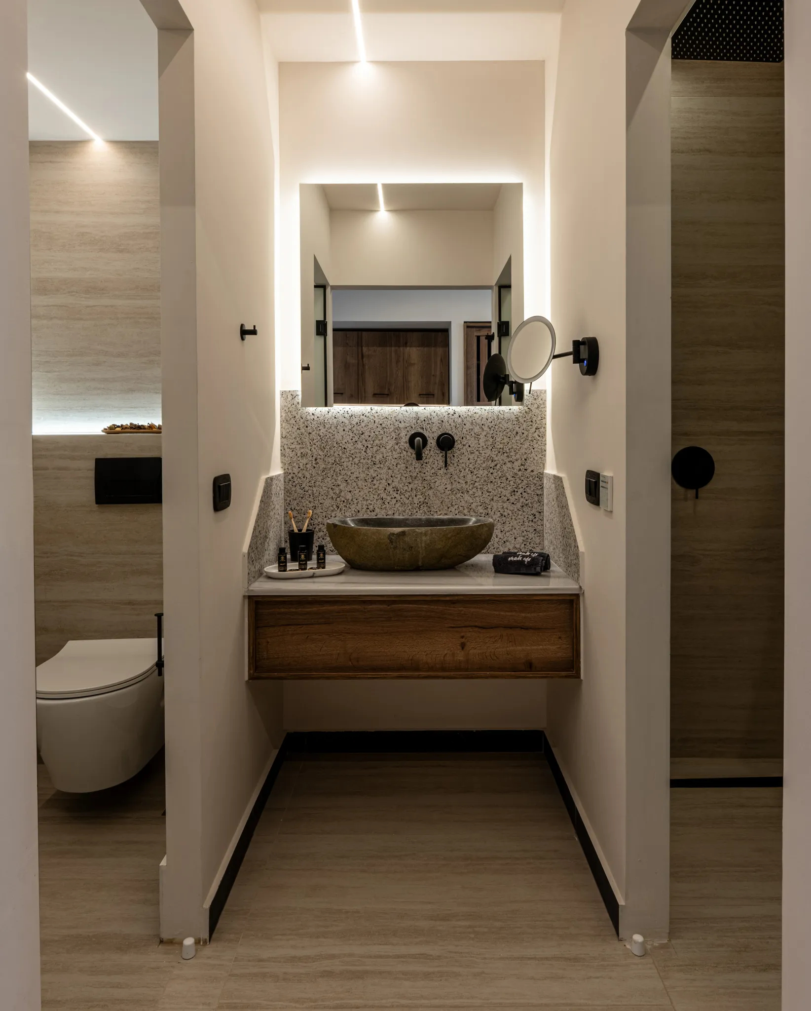 Serenity Suites kupatilo.jpg