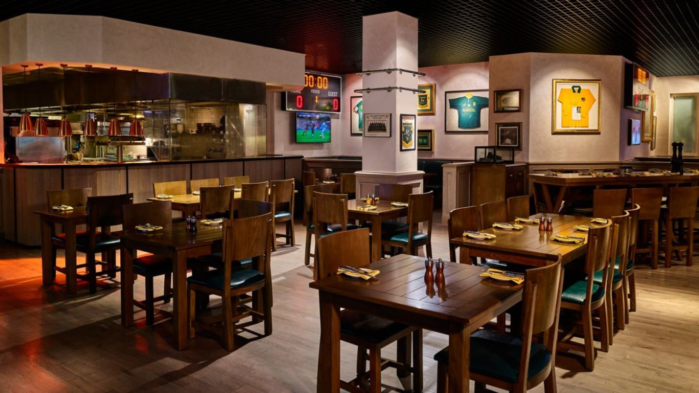 The Heritage Hotel-Bar.jpg