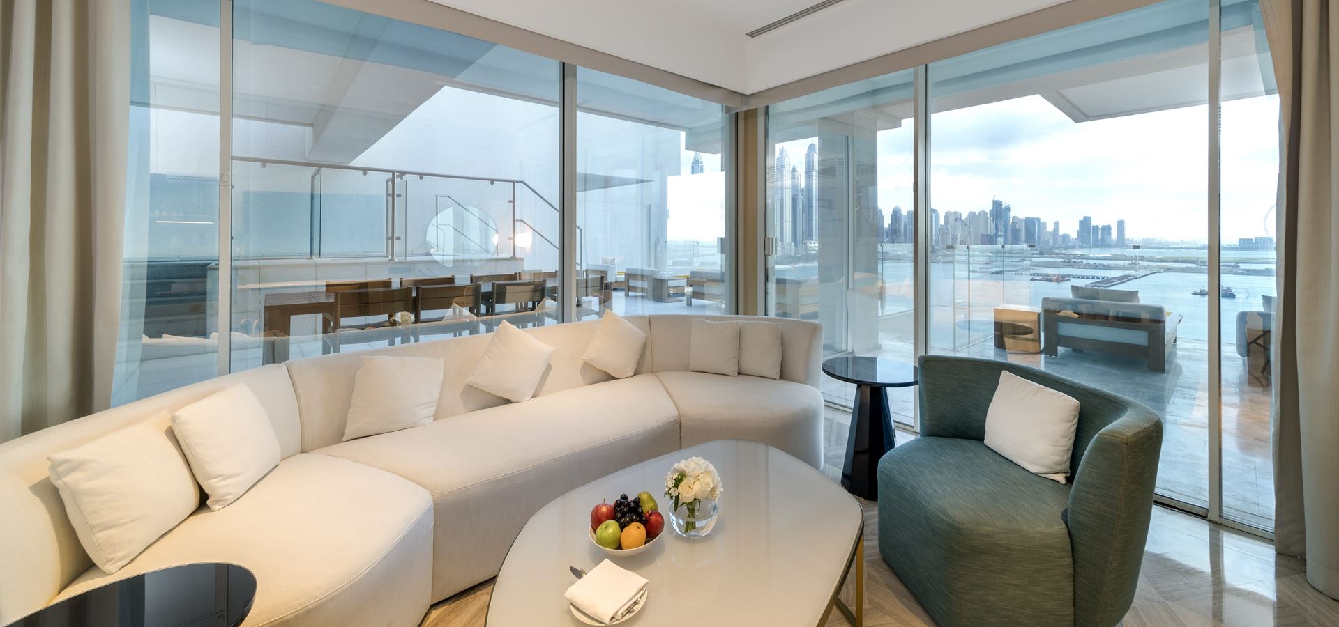 Five Palm Jumeirah Hotel-Lux Two Bedroom suite privatni bazen.jpg