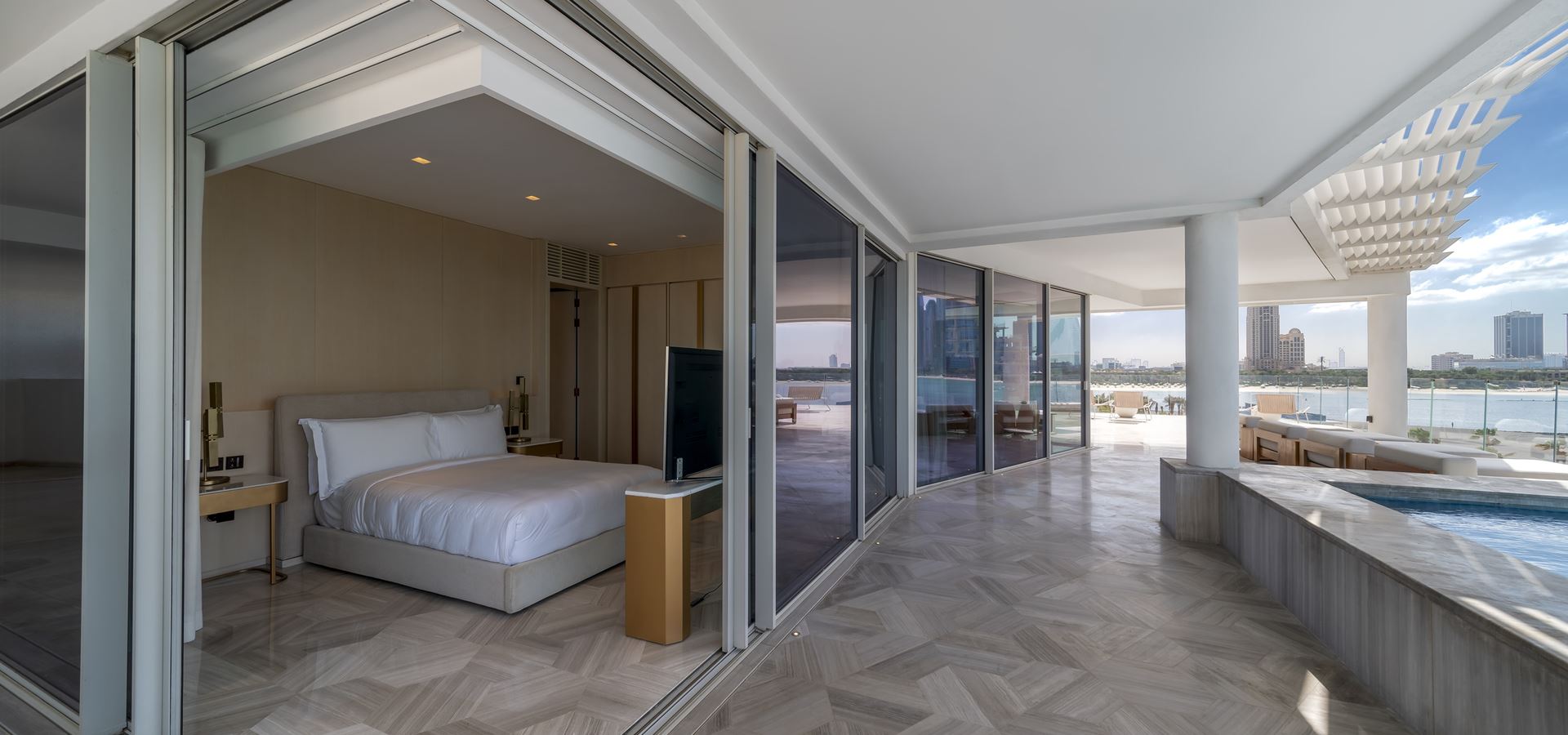 Hotel Five Palm Juemirah-Four Bedroom Residence privatni bazen.jpg