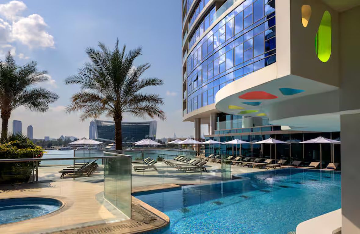 Hilton Dubai Creek Hotel & Residences-Bazen.jpg