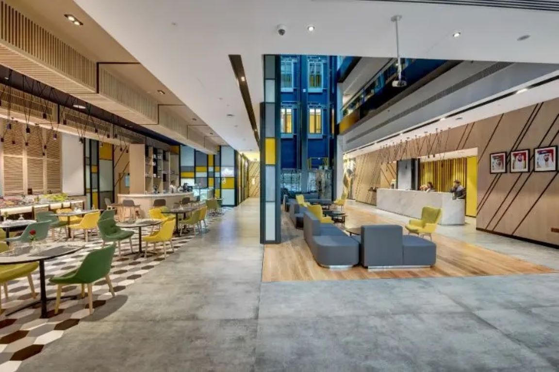 Urban Al Khoory Hotel-Recepcija.jpg