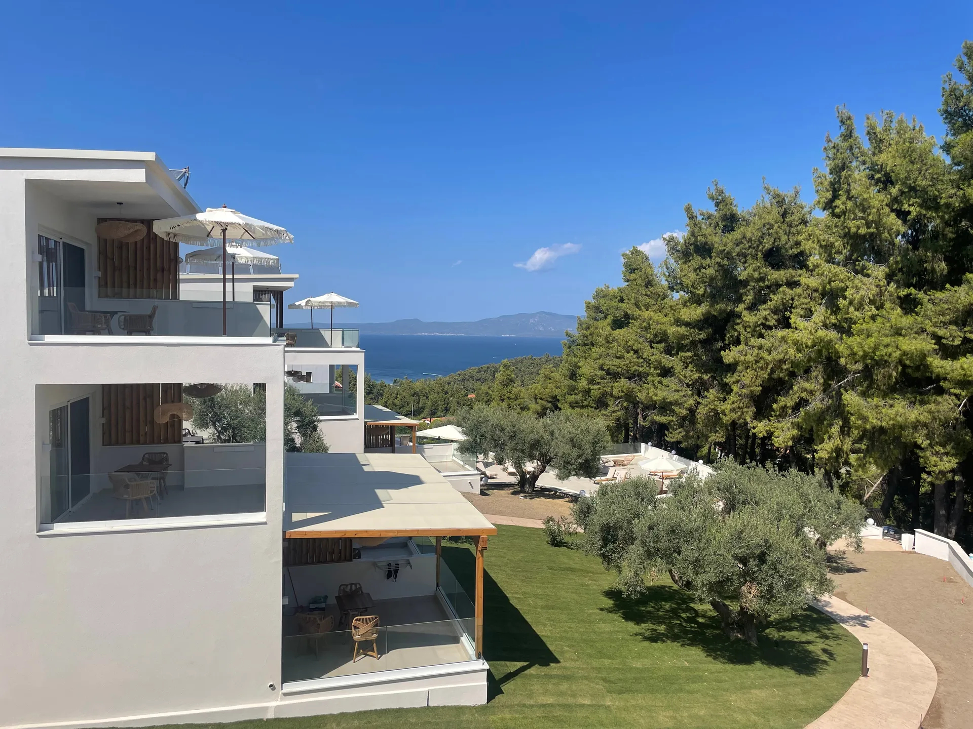 Serenity Hill hotel.jpg