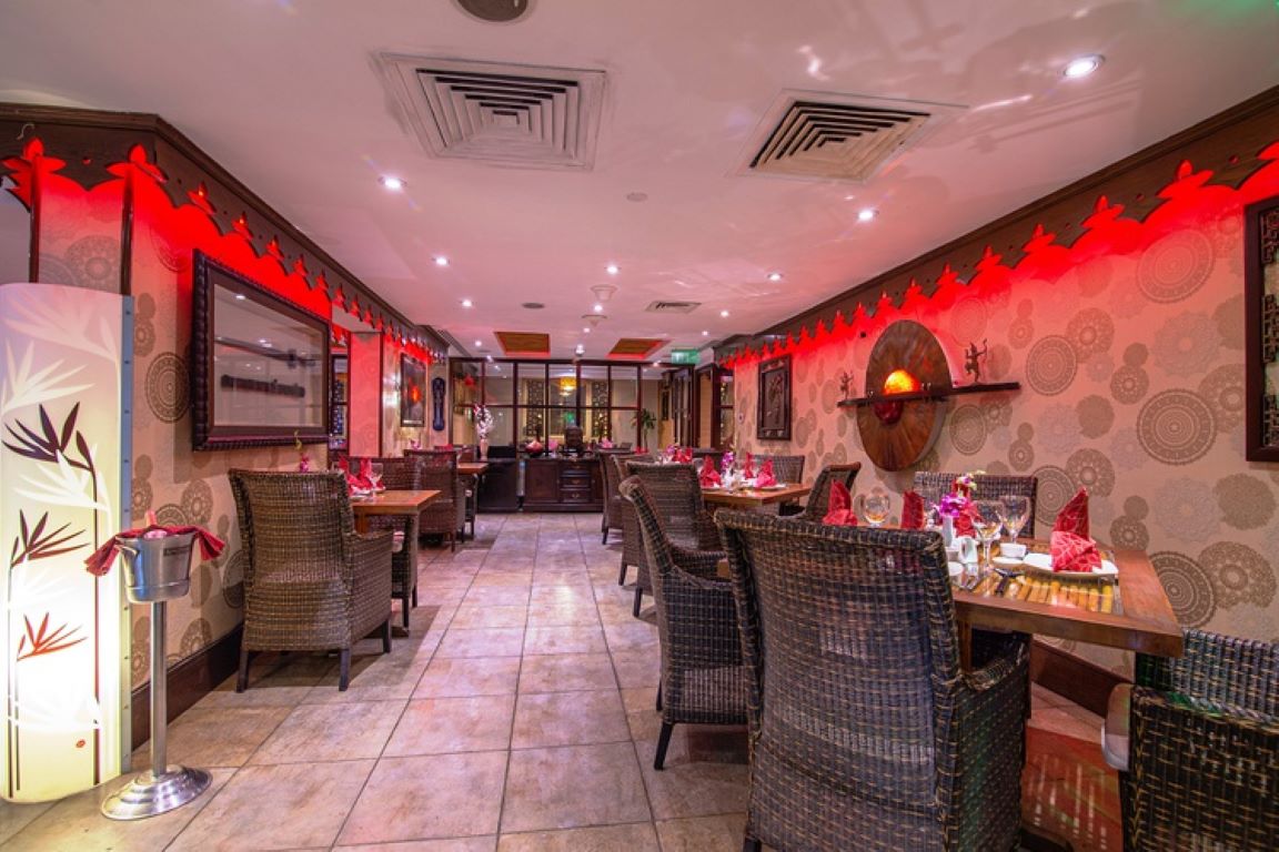 Arabian Cortyard Hotel & Spa-Kineski restoran.jpg