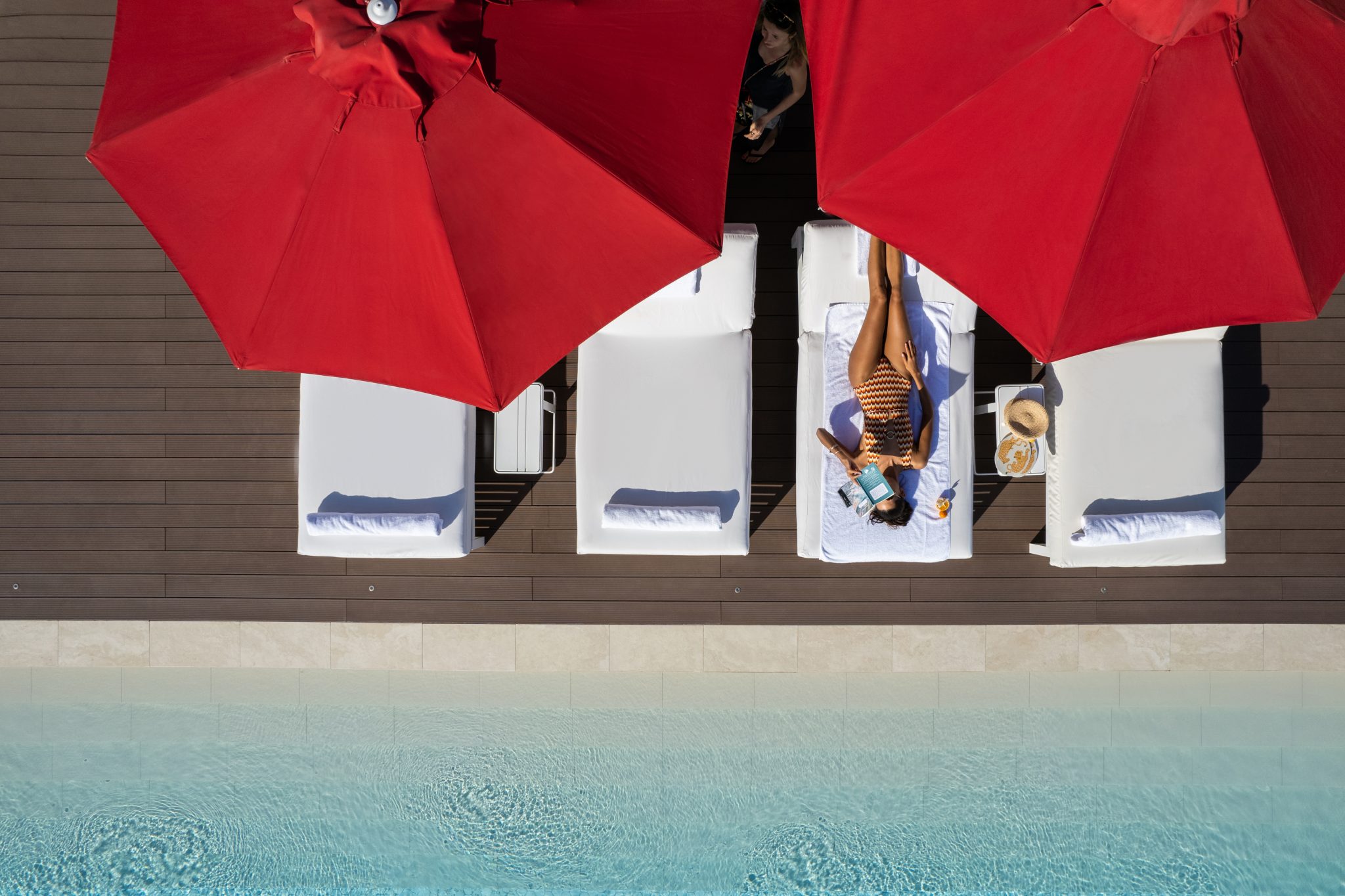 Th8 Palm Dubai-Beach club.jpg